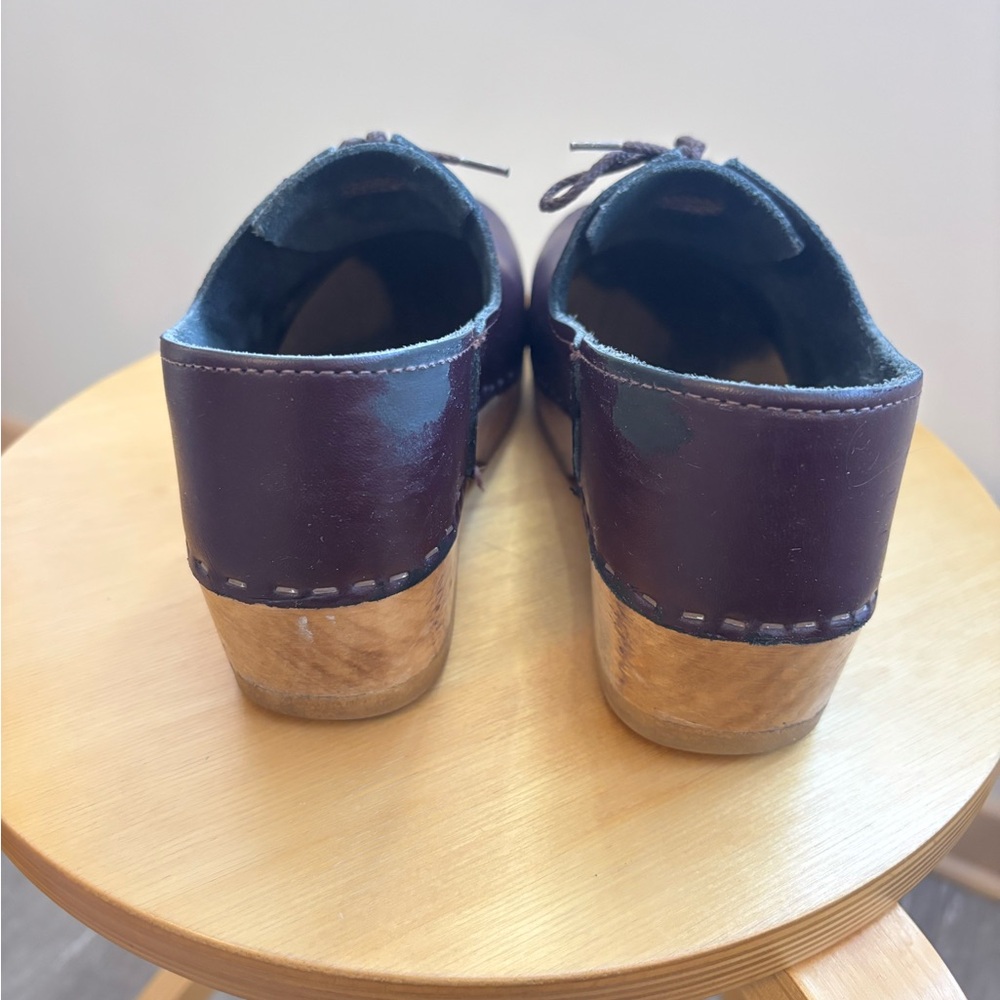 Women’s Leather Lace-Up Clogs in Dark Maroon Brown - Picture 4 of 10